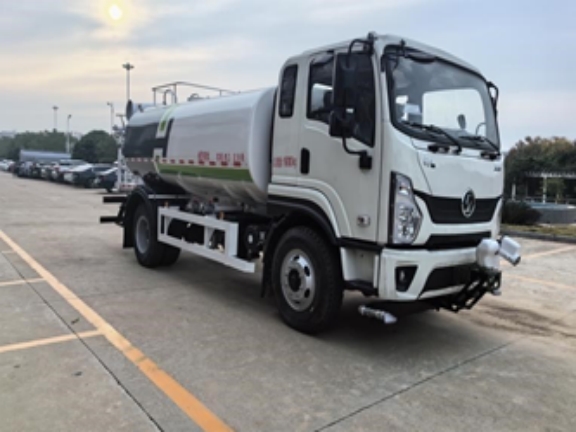 SHACMAN X9 12m³ water sprinkling truck