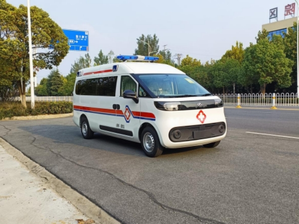 MAXUS V1 High Top Long Axis New Energy Ambulance