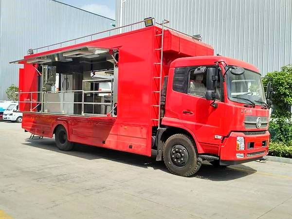 Dongfeng Tianjin 4X2 kitchen Truck