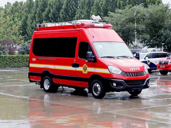 IVECO Ousheng Communication Command Vehicle