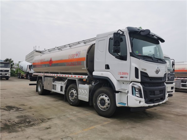 Dongfeng Liuqi 6X2 21.2 cbm Fuel Tank Truck 