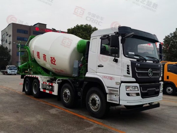 8X4 Shacman 12m³ concrete mixer truck