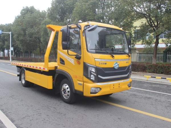 Dongfeng Huashen 4X2 electric obstacle clearing vehicle