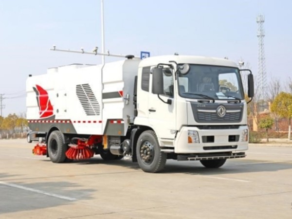 Dongfeng 4X2 Road Pollution Removal Vehicle