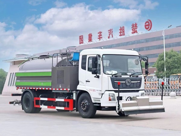 Dongfeng 4X2 Road High Pressure Cleaning Vehicle