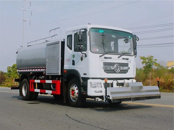 Dongfeng D9 4X2 road sweep truck, 11m³ road cleaning vehicle