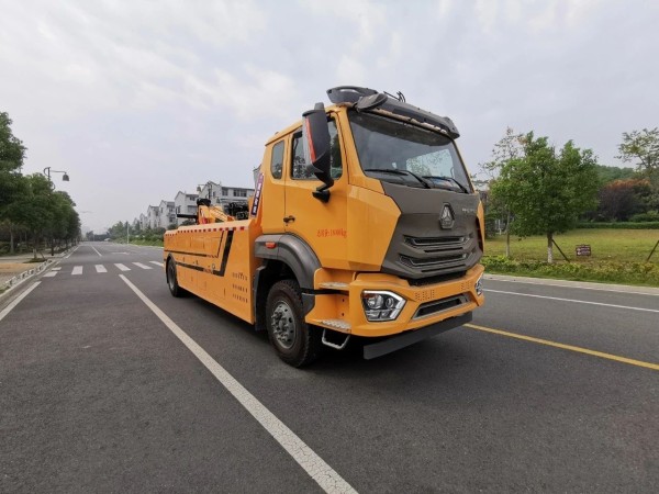 Sinotruk Howo 4X2 towing and lifting conjoined wrecker vehicle 