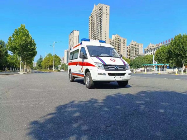 MAXUS V80 Short Axis Ambulance