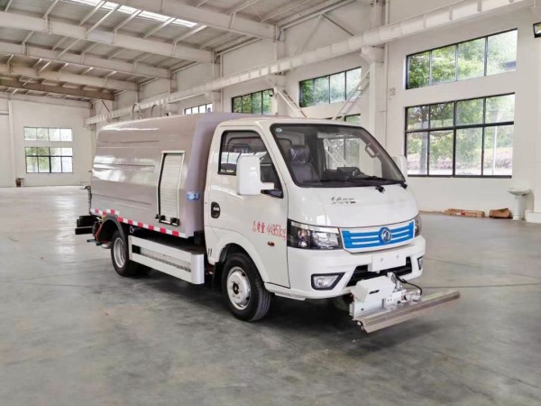 Dongfeng Huashen Pure Electric 4.5-ton Road Maintenance Vehicle