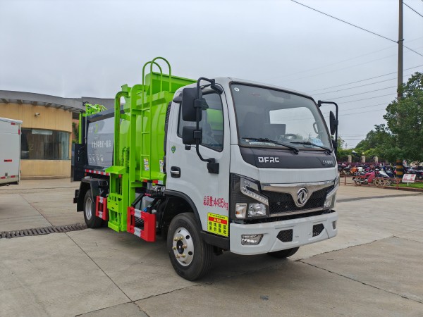 Dongfeng F6 7.5m³ Kitchen Waste Truck