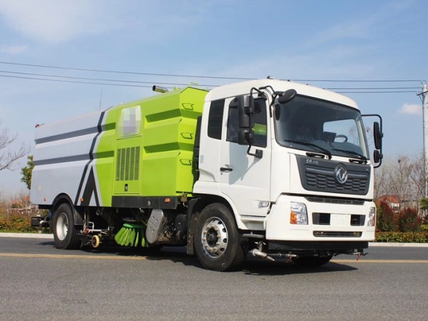 Dongfeng Tianjin VR 4X2 Cleaning and Sweeping Vehicle